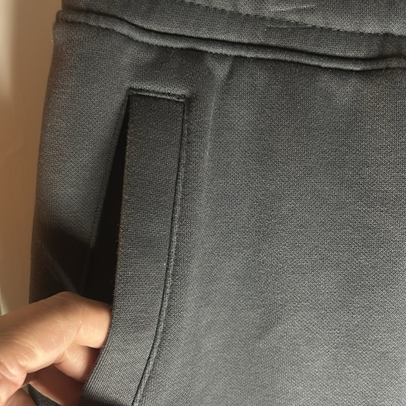 Men’s Dark Gray Puma Logo Athletic Shorts Sz Med - Picture 5 of 9